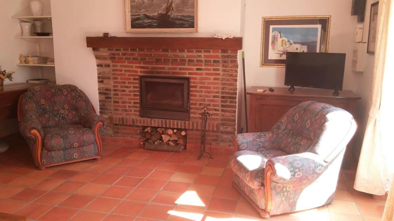 Villa 4 Impasse de la Bataillerie à Oyes Extérieur photo