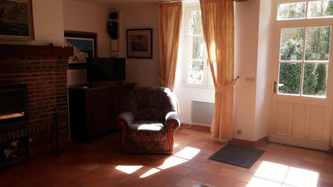 Villa 4 Impasse de la Bataillerie à Oyes Extérieur photo